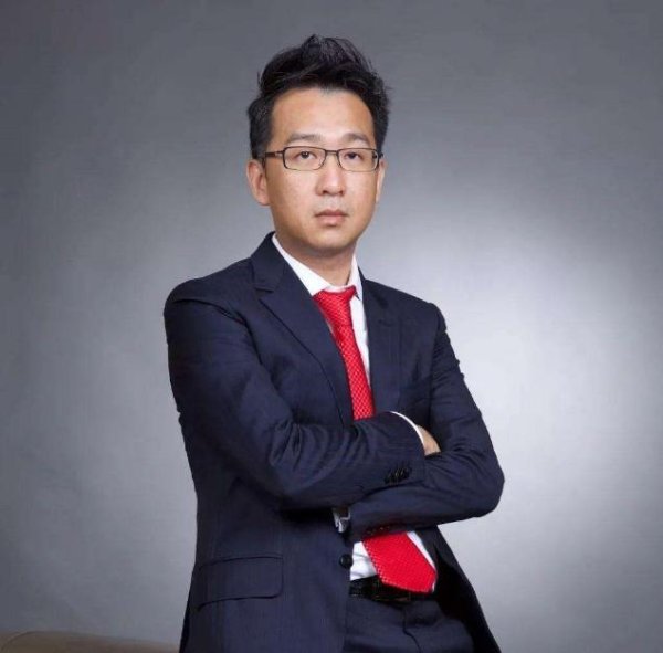 广瑞网  洪灏：国际资金轮动开始了，港股还是交易性行情，打破区间需要新逻辑